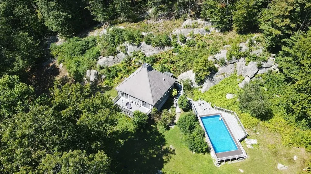 280 Rushmore Road Stormville NY 12582