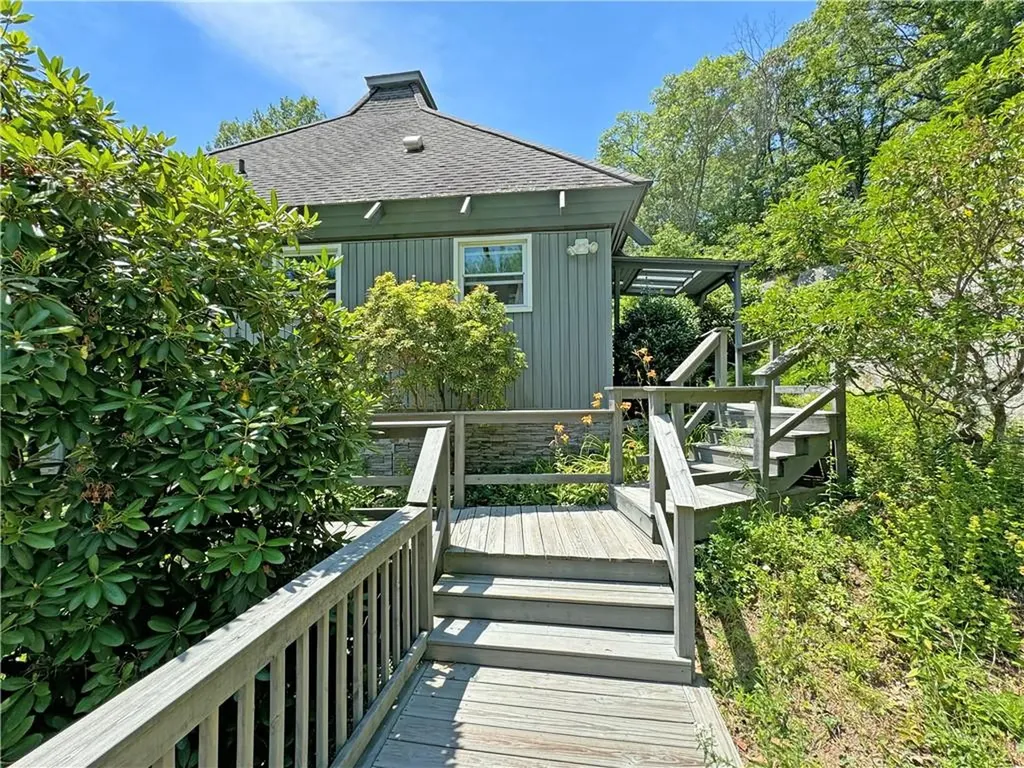 280 Rushmore Road Stormville NY 12582