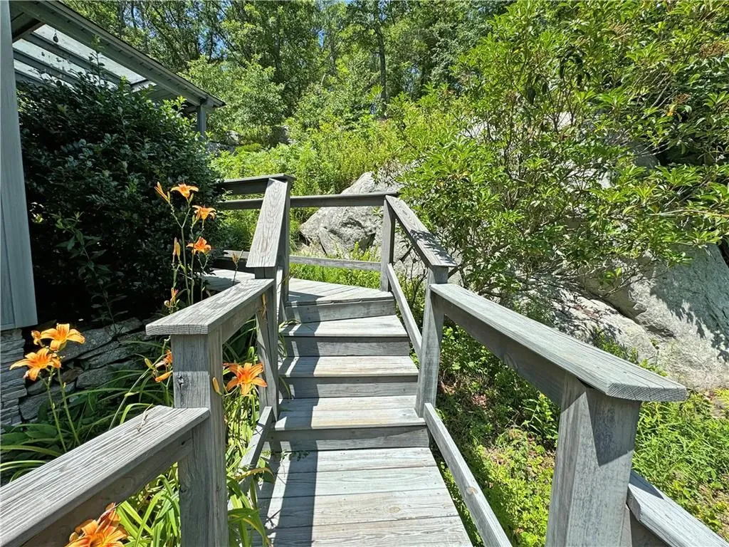 280 Rushmore Road Stormville NY 12582