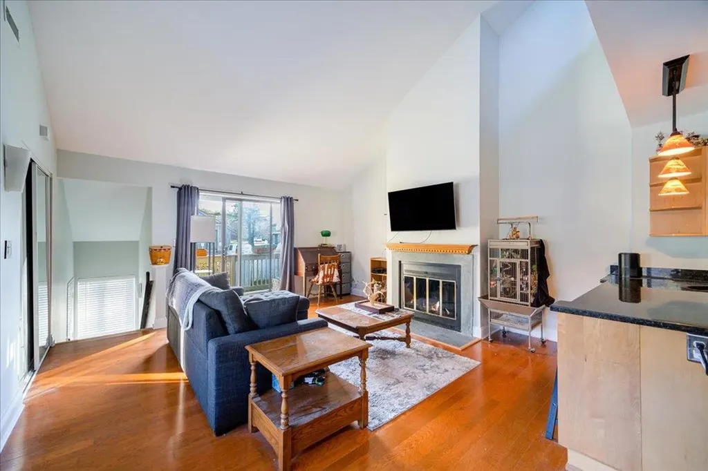 58 Fox Run South Salem NY 10590
