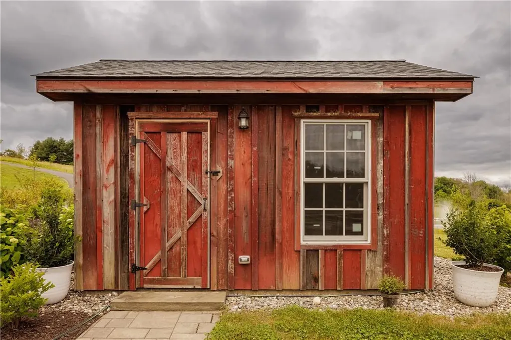 3585 Route 82 Millbrook NY 12545