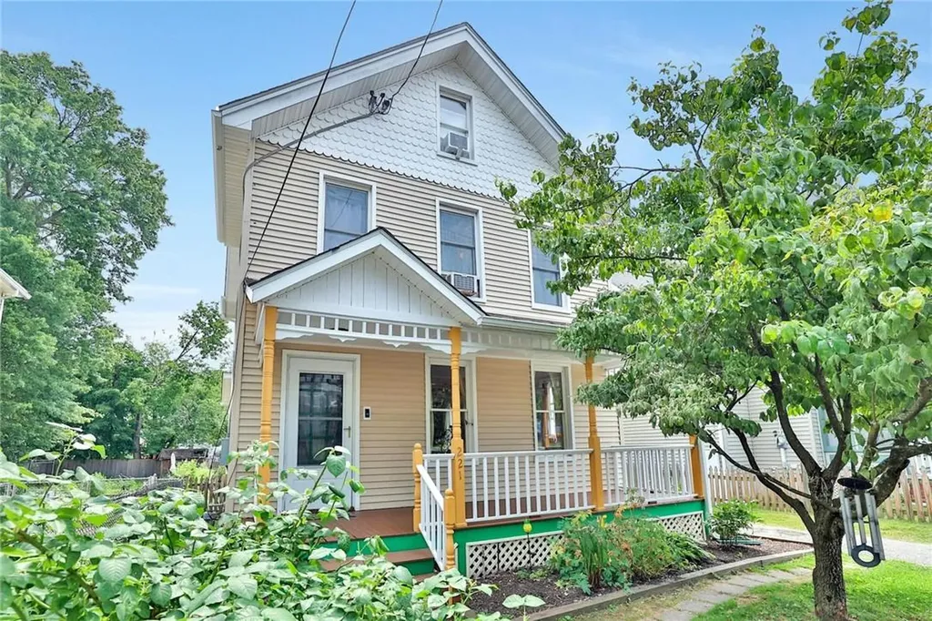 221 Depew Street Peekskill NY 10566