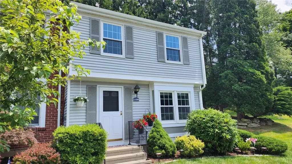1308 Kings Way Carmel NY 10512