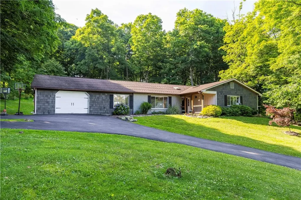 41 Deer Trail Drive Carmel NY 10541