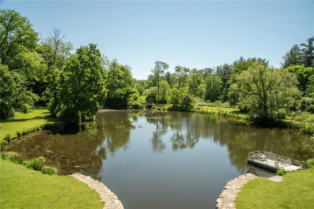 45 Hitchcock Lane Millbrook NY 12545