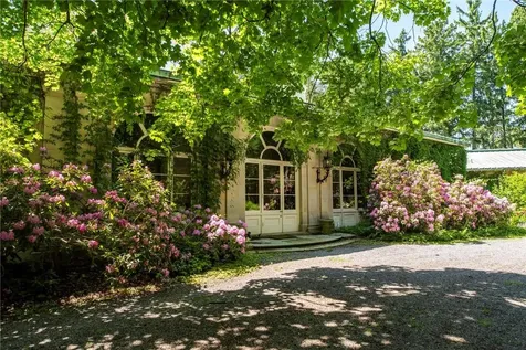 45 Hitchcock Lane Millbrook NY 12545