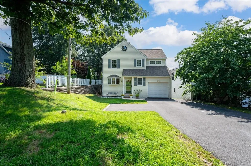 81 Overlook Drive Valhalla NY 10595