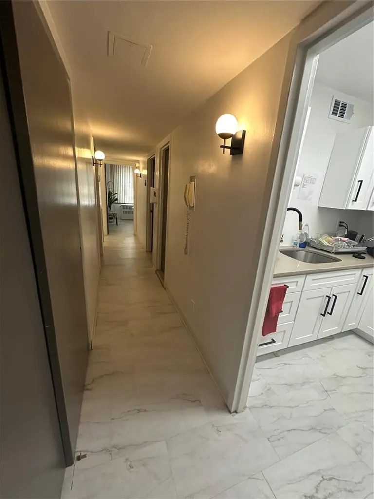 56 Doyer Avenue White Plains NY 10605