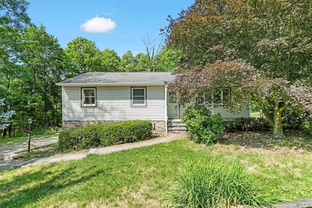 58 School Road Monroe NY 10950