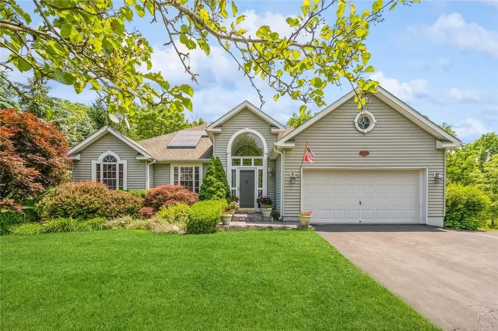 139 Village Drive Florida NY 10921