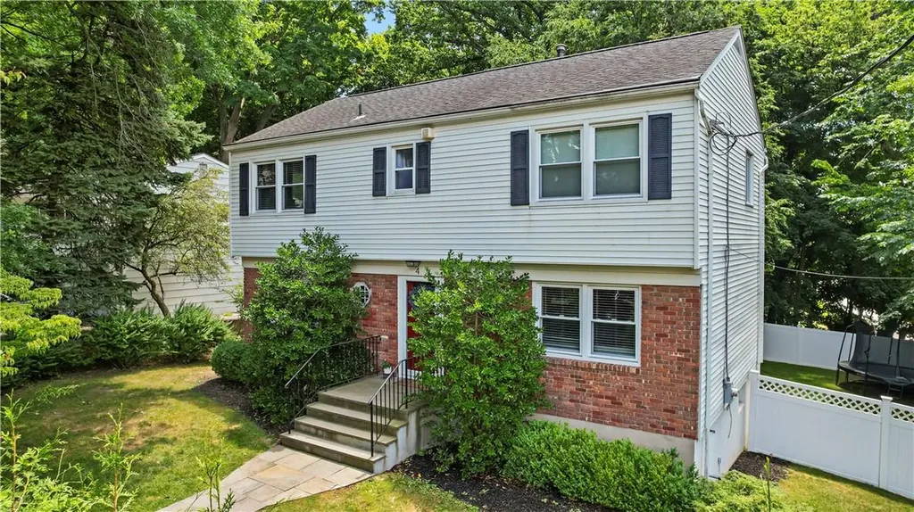 4 Chestnut Ridge Way Dobbs Ferry NY 10522