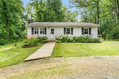 183 Riley Road New Windsor NY 12553