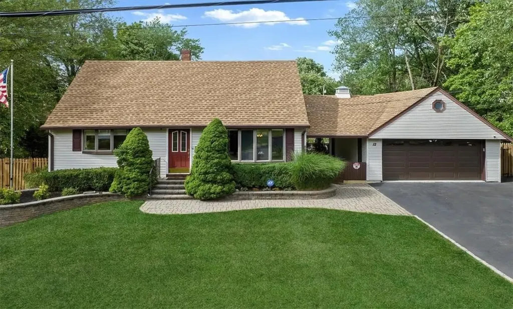 12 Sherman Drive Garnerville NY 10923