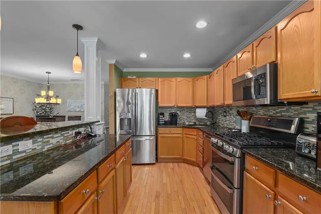 97 Hillcrest Lane Peekskill NY 10566
