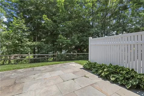 97 Hillcrest Lane Peekskill NY 10566