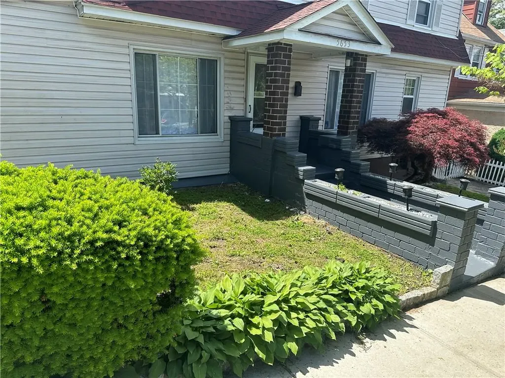 5653 Post Road Bronx NY 10471