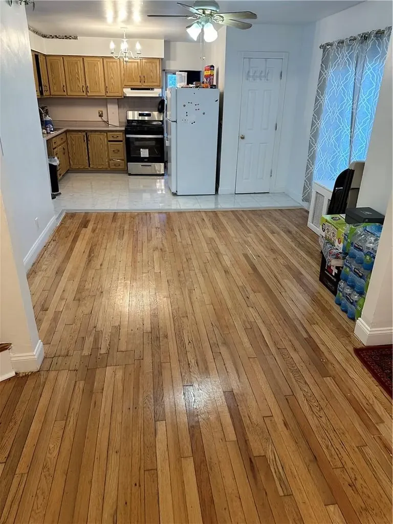 5653 Post Road Bronx NY 10471