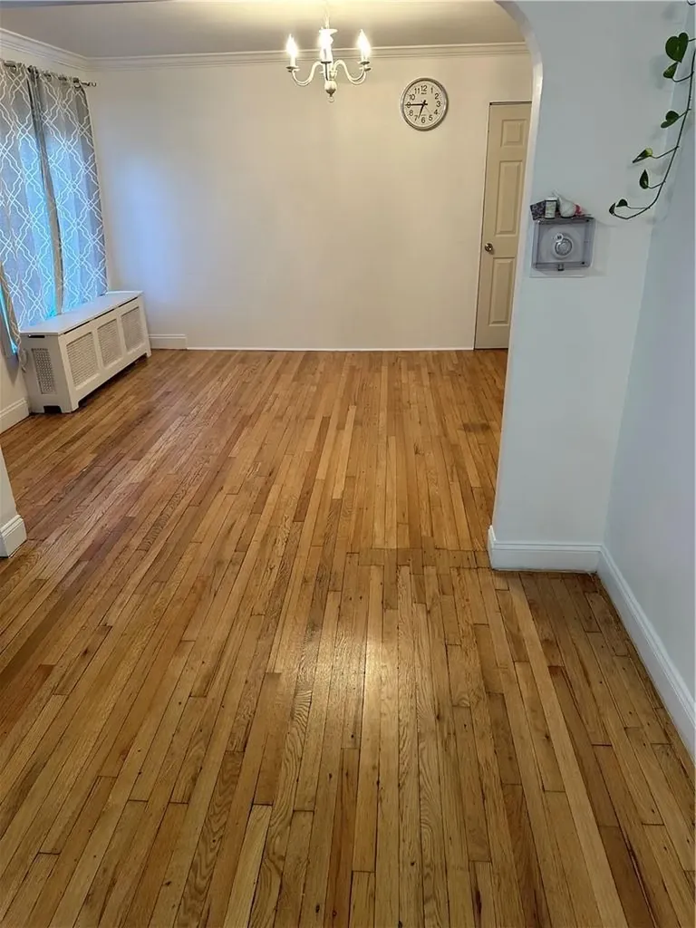 5653 Post Road Bronx NY 10471