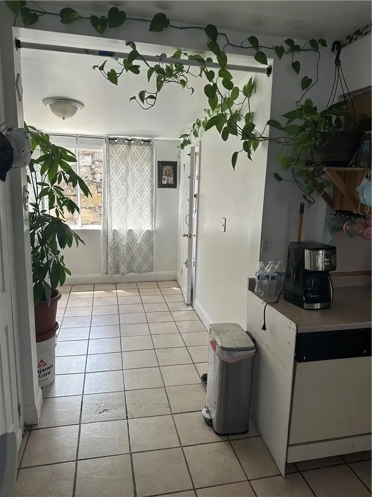 5653 Post Road Bronx NY 10471