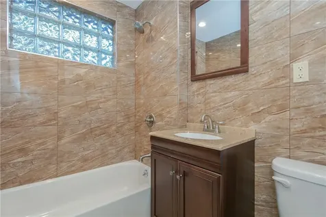 70 Ellwood Avenue Mount Vernon NY 10552