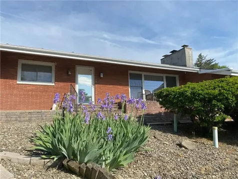 25 Cochran Hill Road Poughkeepsie NY 12603