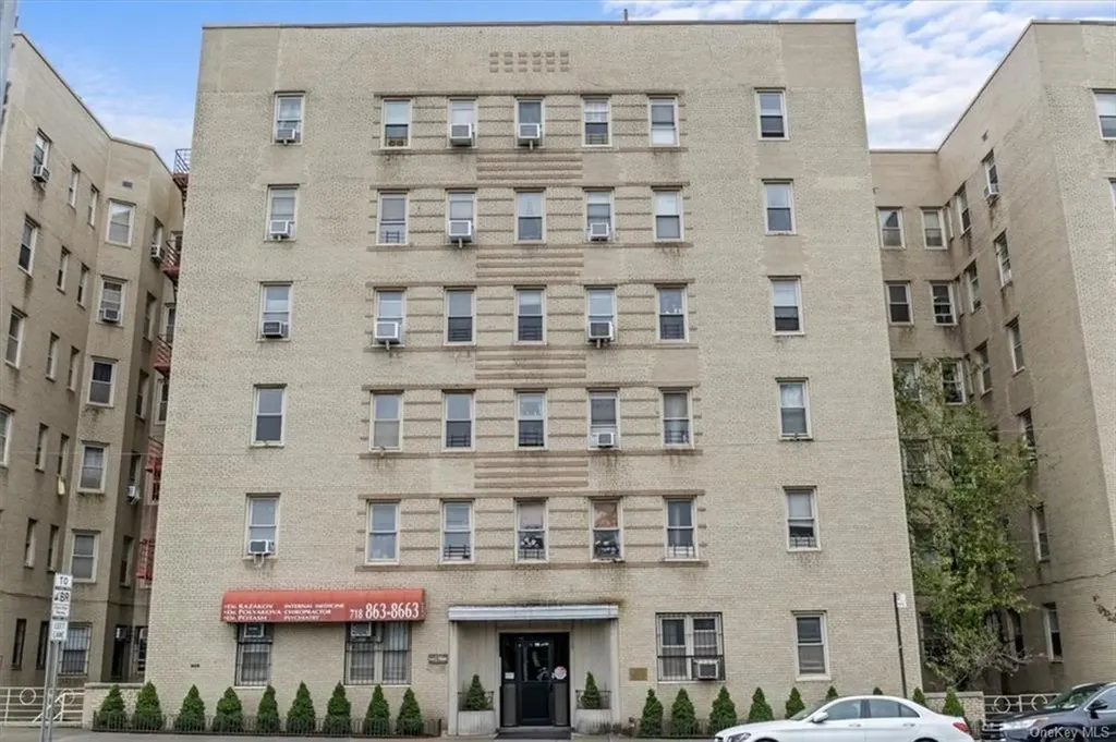 2190 Boston Road Bronx NY 10462