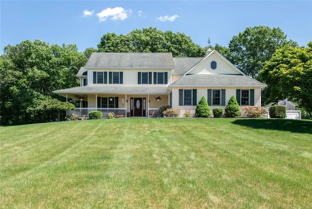 108 Wennington Drive Poughkeepsie NY 12603