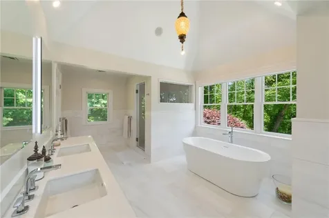 29 Carolyn Place Armonk NY 10504