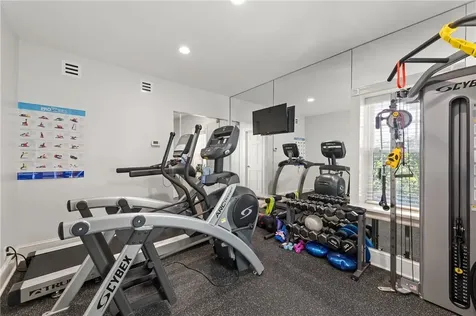 29 Carolyn Place Armonk NY 10504