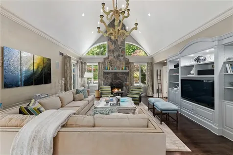 29 Carolyn Place Armonk NY 10504