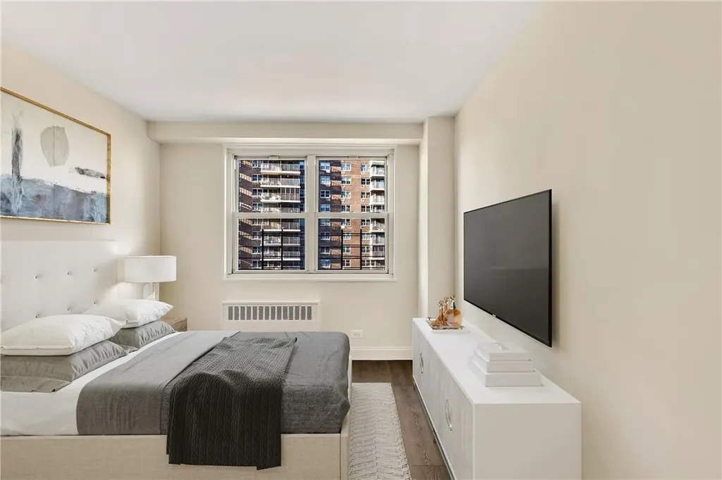 880 Boynton Avenue Bronx NY 10473