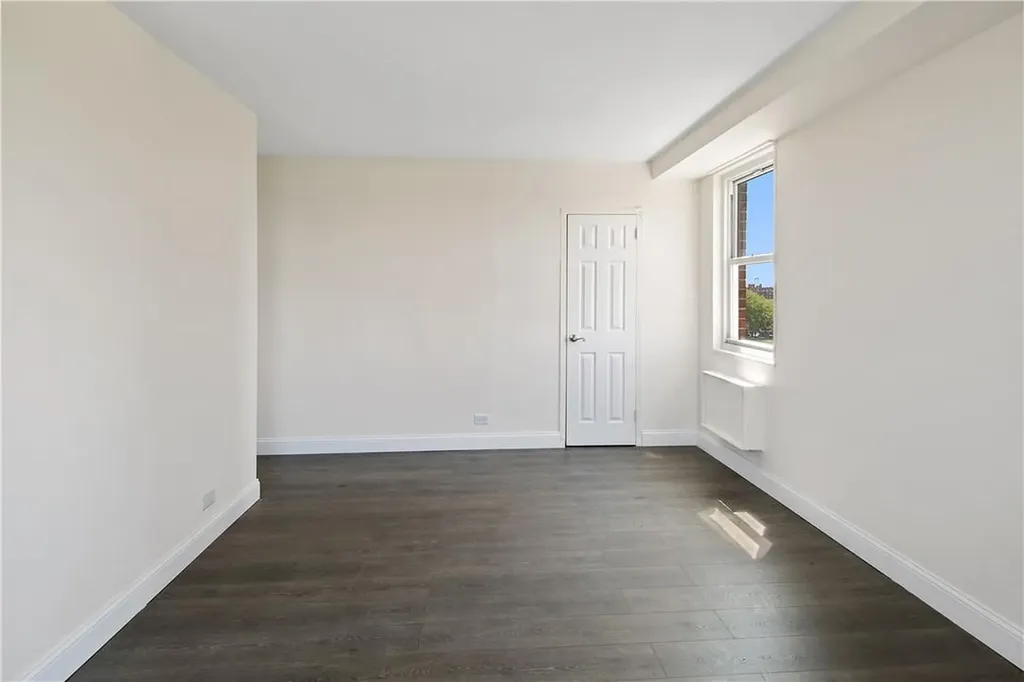 880 Boynton Avenue Bronx NY 10473