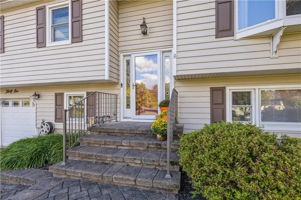 31 Southpark Drive Garnerville NY 10923