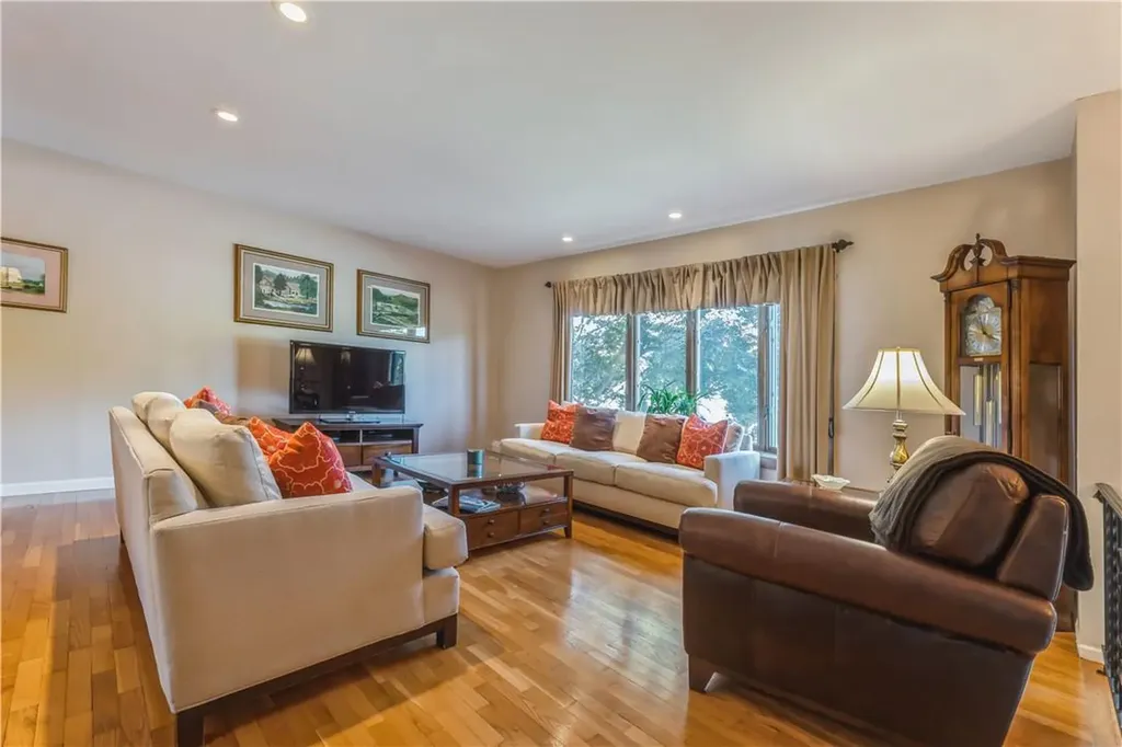 31 Southpark Drive Garnerville NY 10923