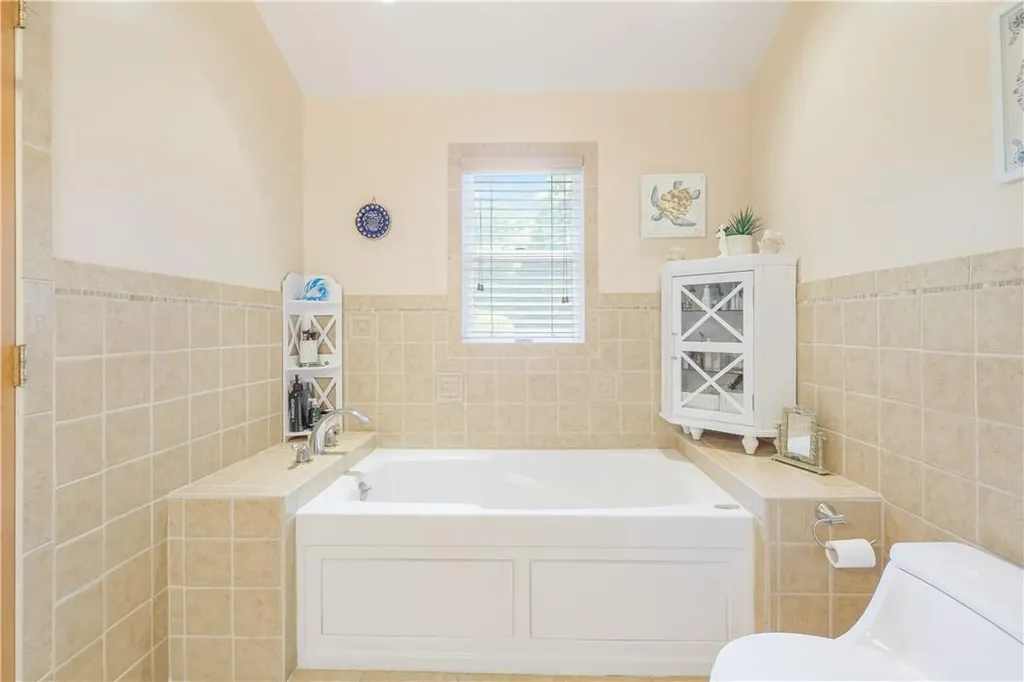 121 & 125 Union Valley Road Mahopac NY 10541