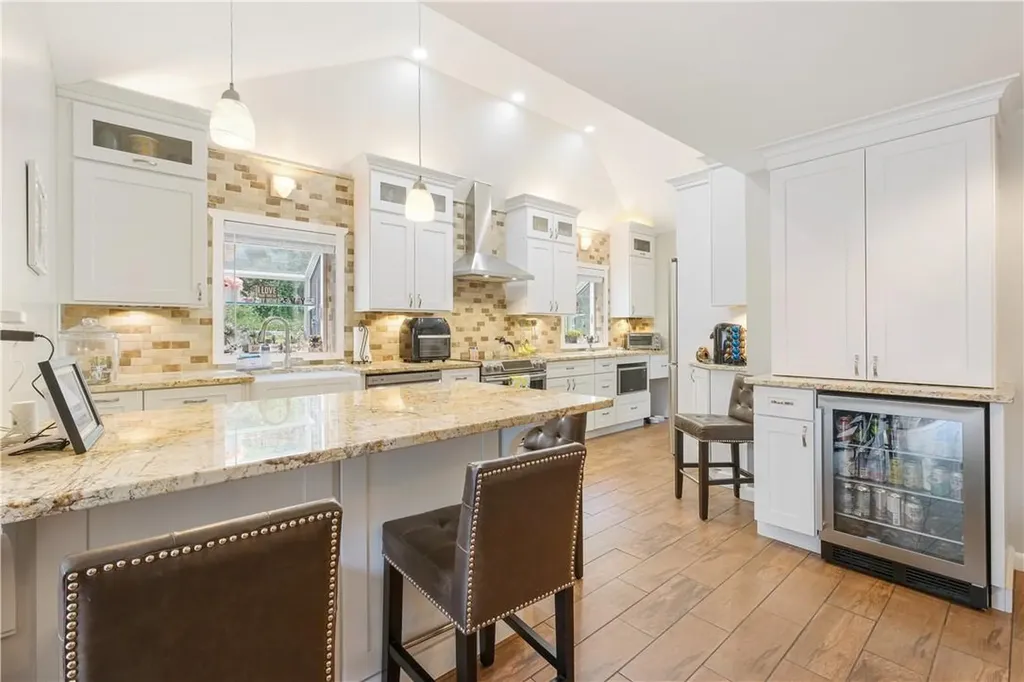 121 & 125 Union Valley Road Mahopac NY 10541