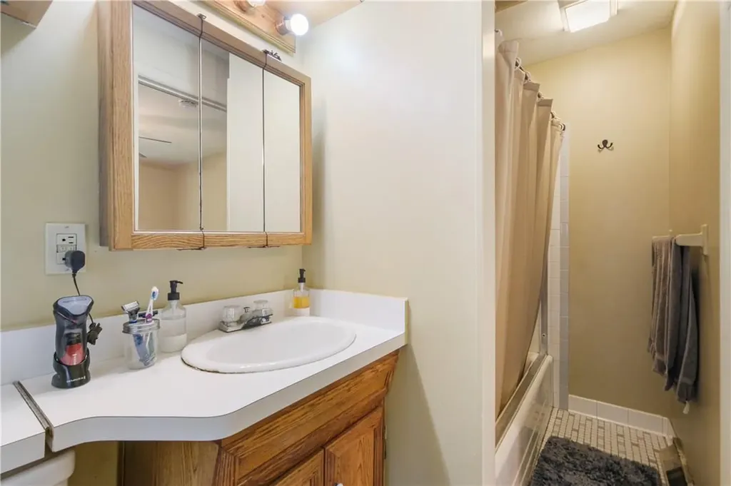 121 & 125 Union Valley Road Mahopac NY 10541