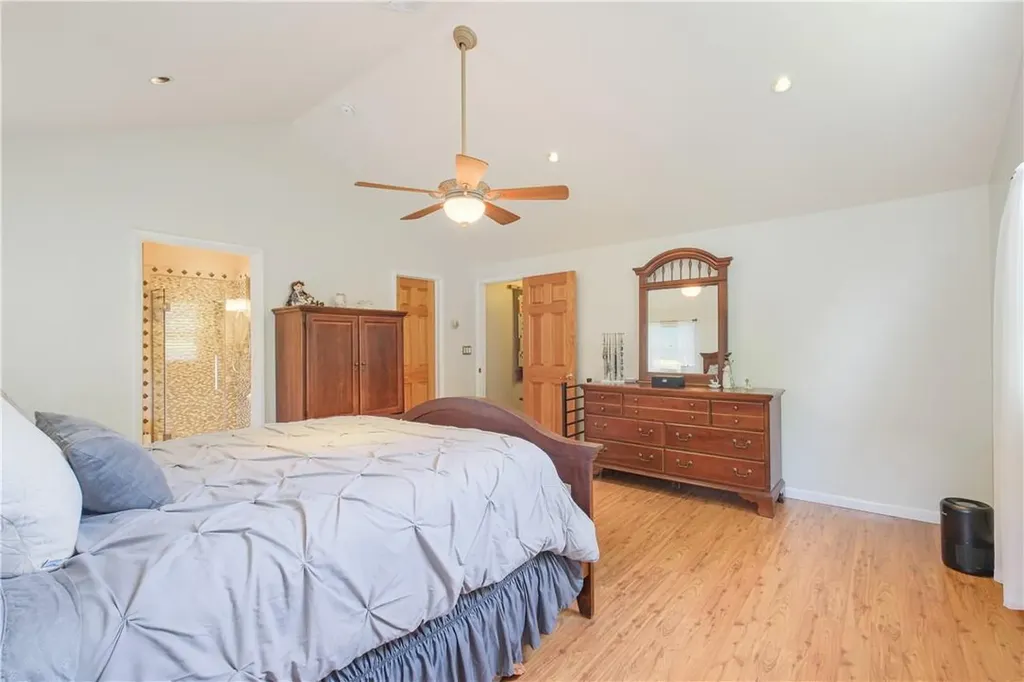 121 & 125 Union Valley Road Mahopac NY 10541