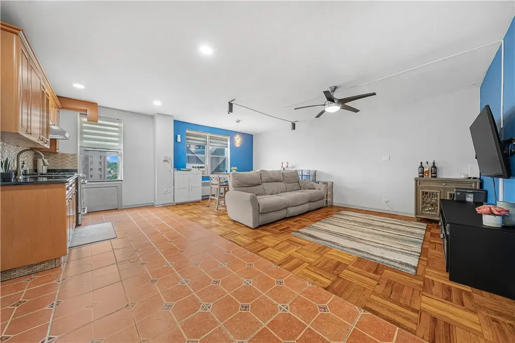 2630 Kingsbridge Terrace Bronx NY 10463