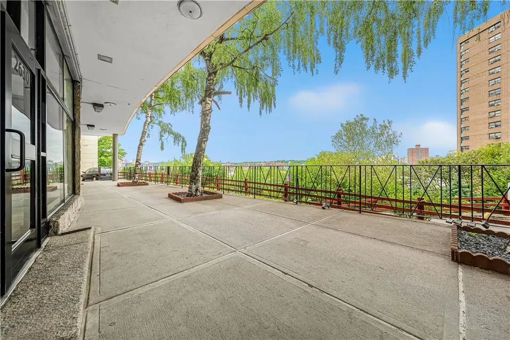 2630 Kingsbridge Terrace Bronx NY 10463