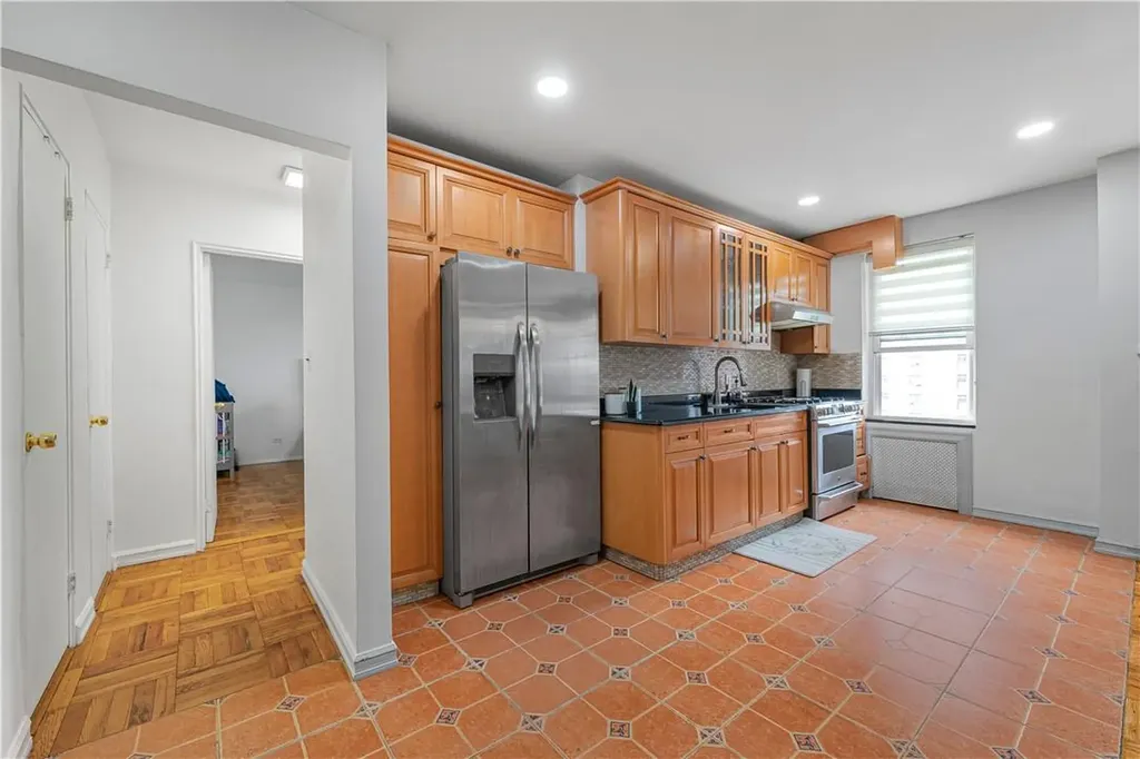 2630 Kingsbridge Terrace Bronx NY 10463