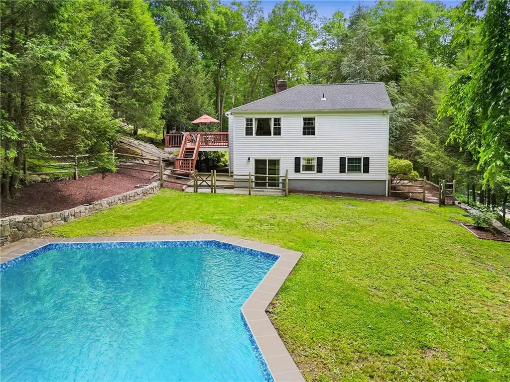 246 Greenwich Road Bedford NY 10506
