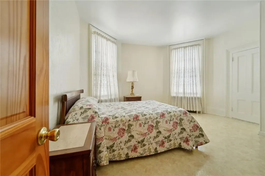 35 N 10th Avenue Mount Vernon NY 10550