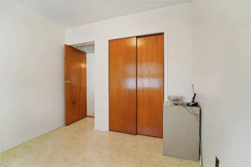 35 N 10th Avenue Mount Vernon NY 10550