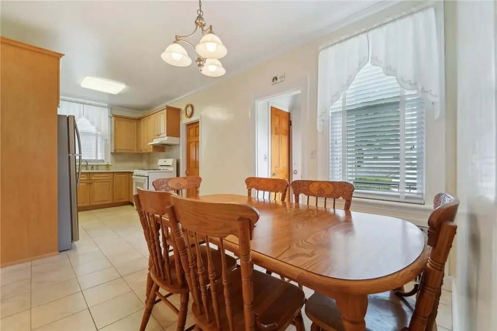 35 N 10th Avenue Mount Vernon NY 10550