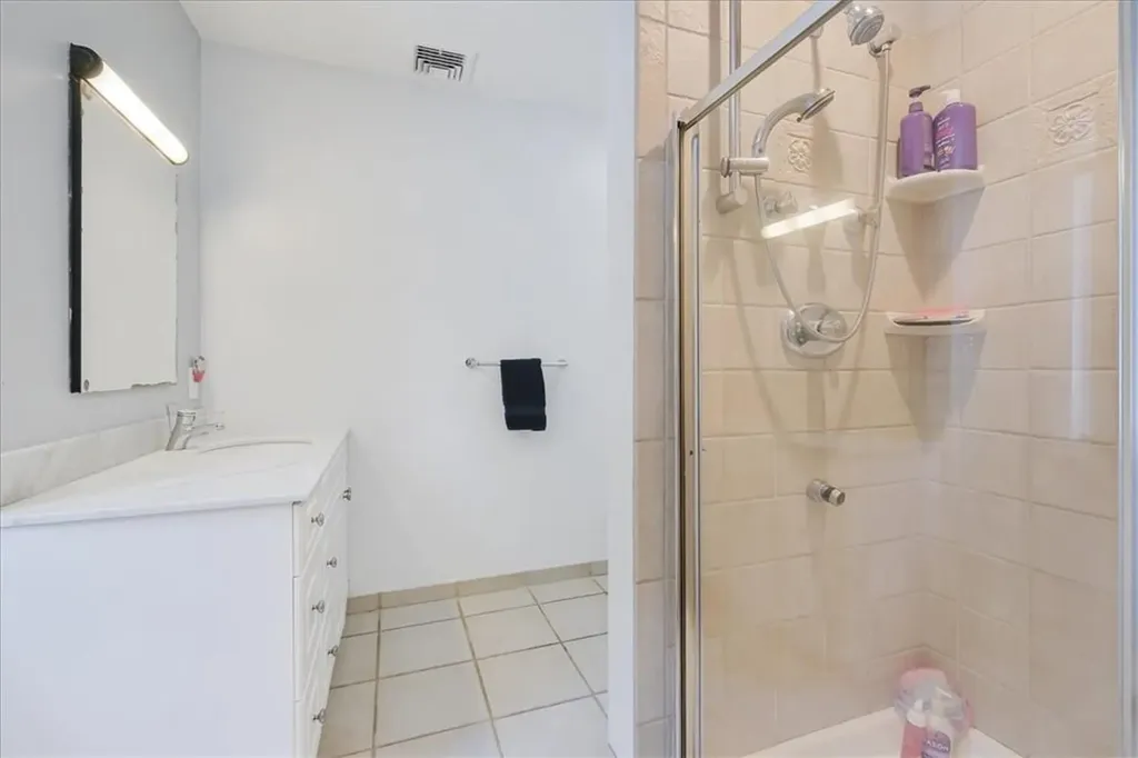 14 Gleneida Boulevard Mahopac NY 10541