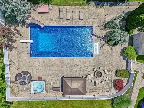 14 Gleneida Boulevard Mahopac NY 10541