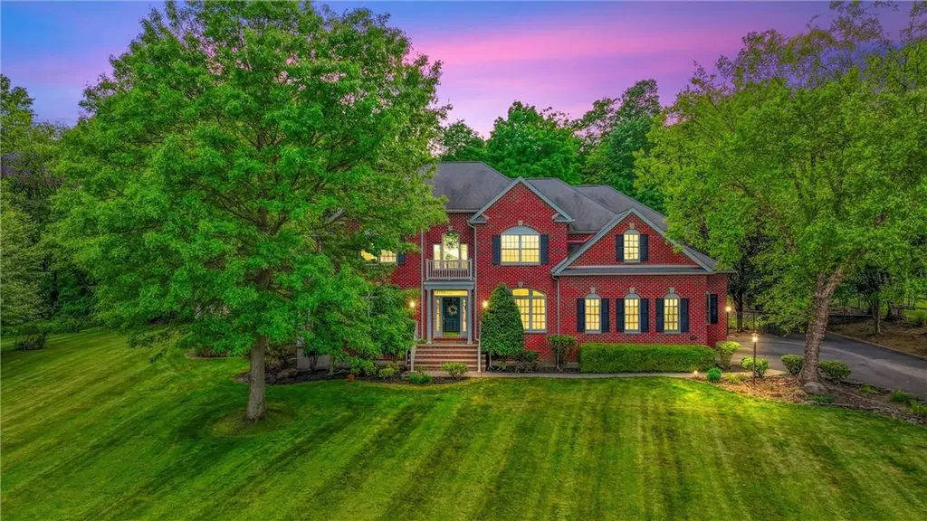 114 Denniston Drive New Windsor NY 12553
