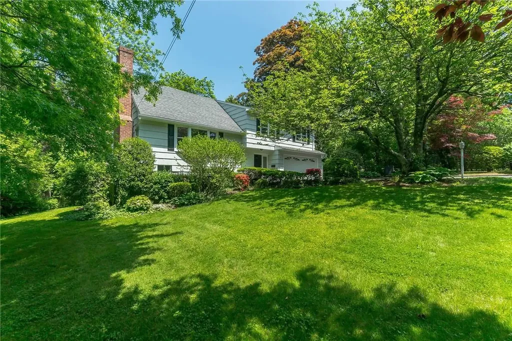 81 Apawamis Avenue Rye NY 10580