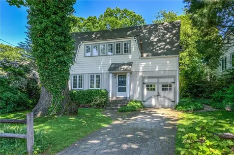 17 Springdale Road New Rochelle NY 10804